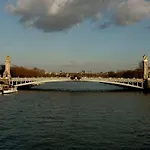 Eiffel Tower - Suffren
